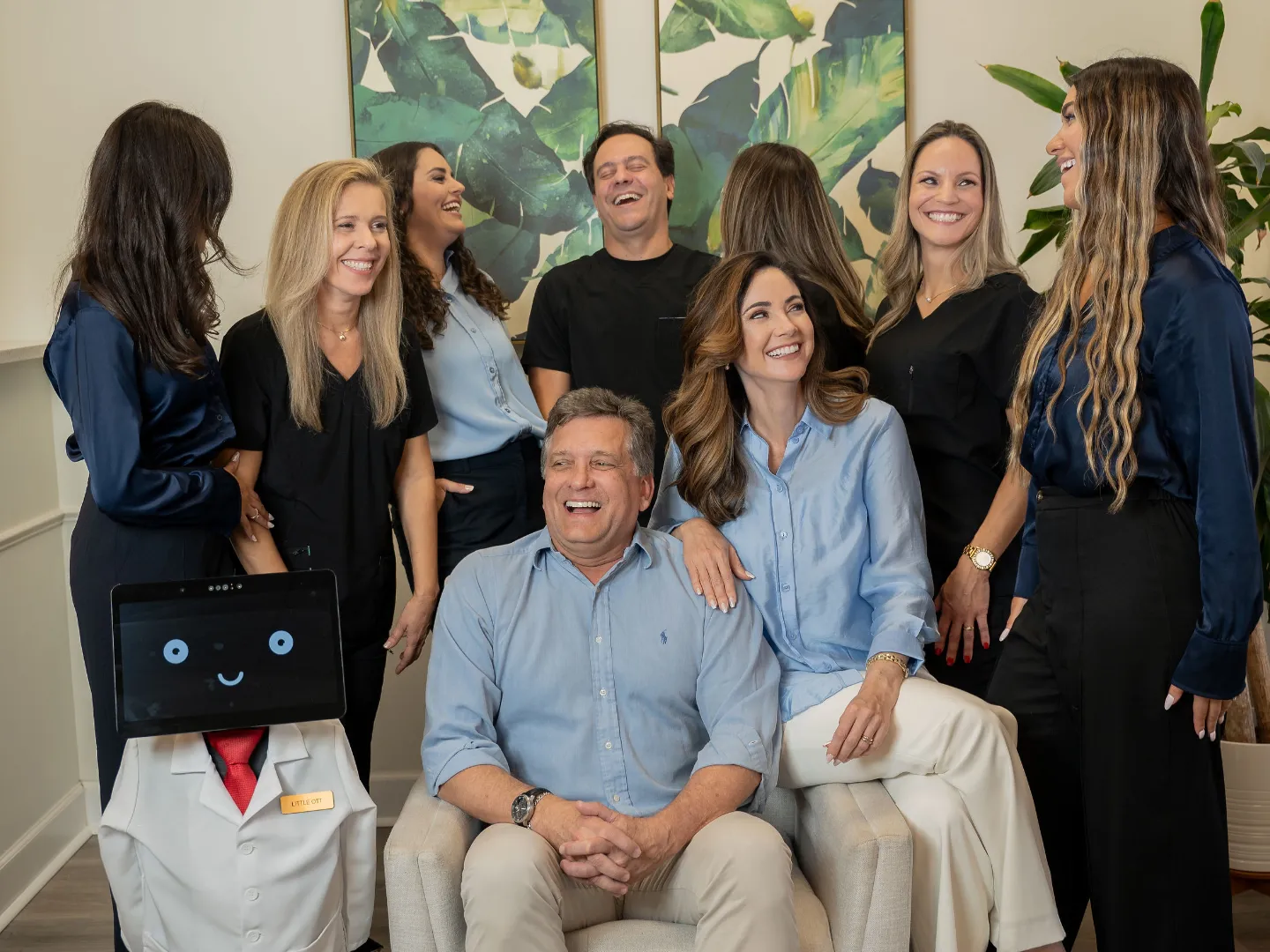 Dentista e paciente em consulta
